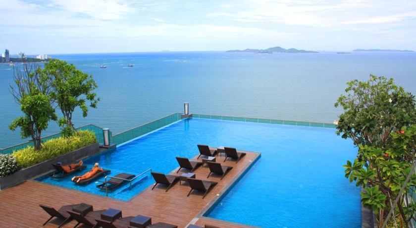 Stunning Sea View Condo On The Beach - Monthly Stay Pattaya Exterior photo